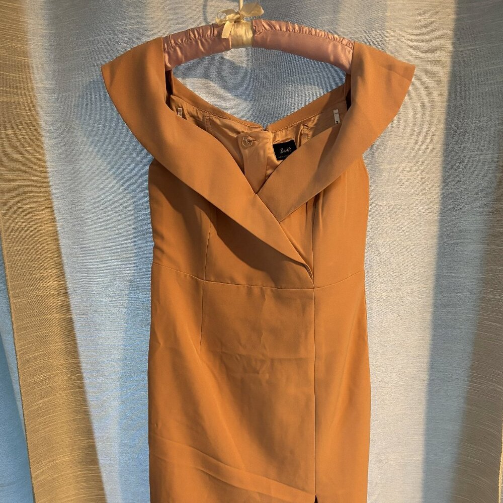 Bardot Pink/Blush Off Shoulder Folded Collar Sheath Dress NWT - Size 4/XS